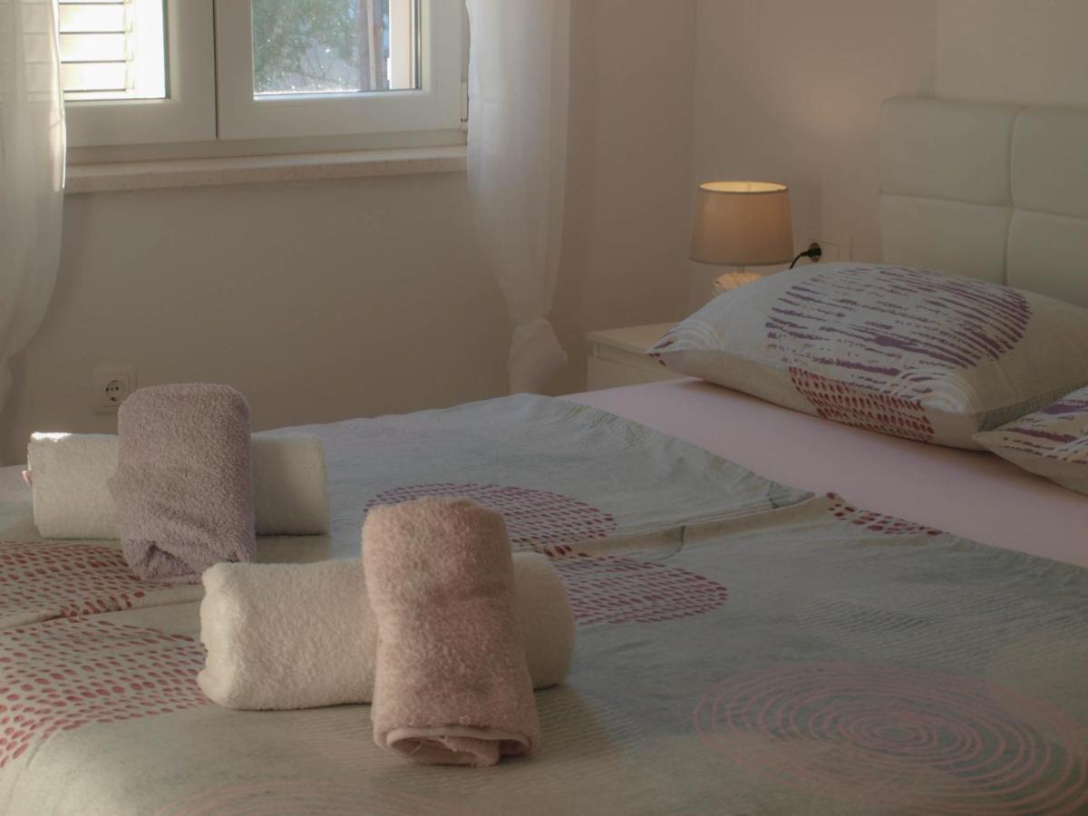 Apartmani Goga 2 Molat Kültér fotó